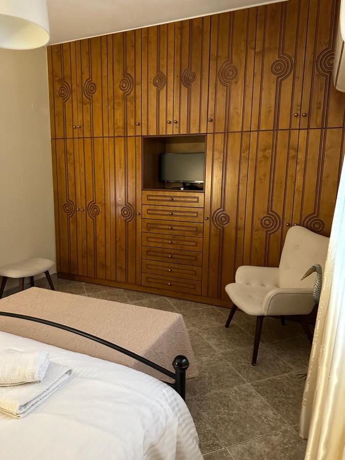 Gavrilis Apartments Nenita Kültér fotó